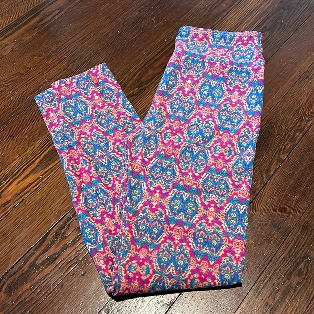 Lularoe Women’s Pink and Blue Leggings One Size